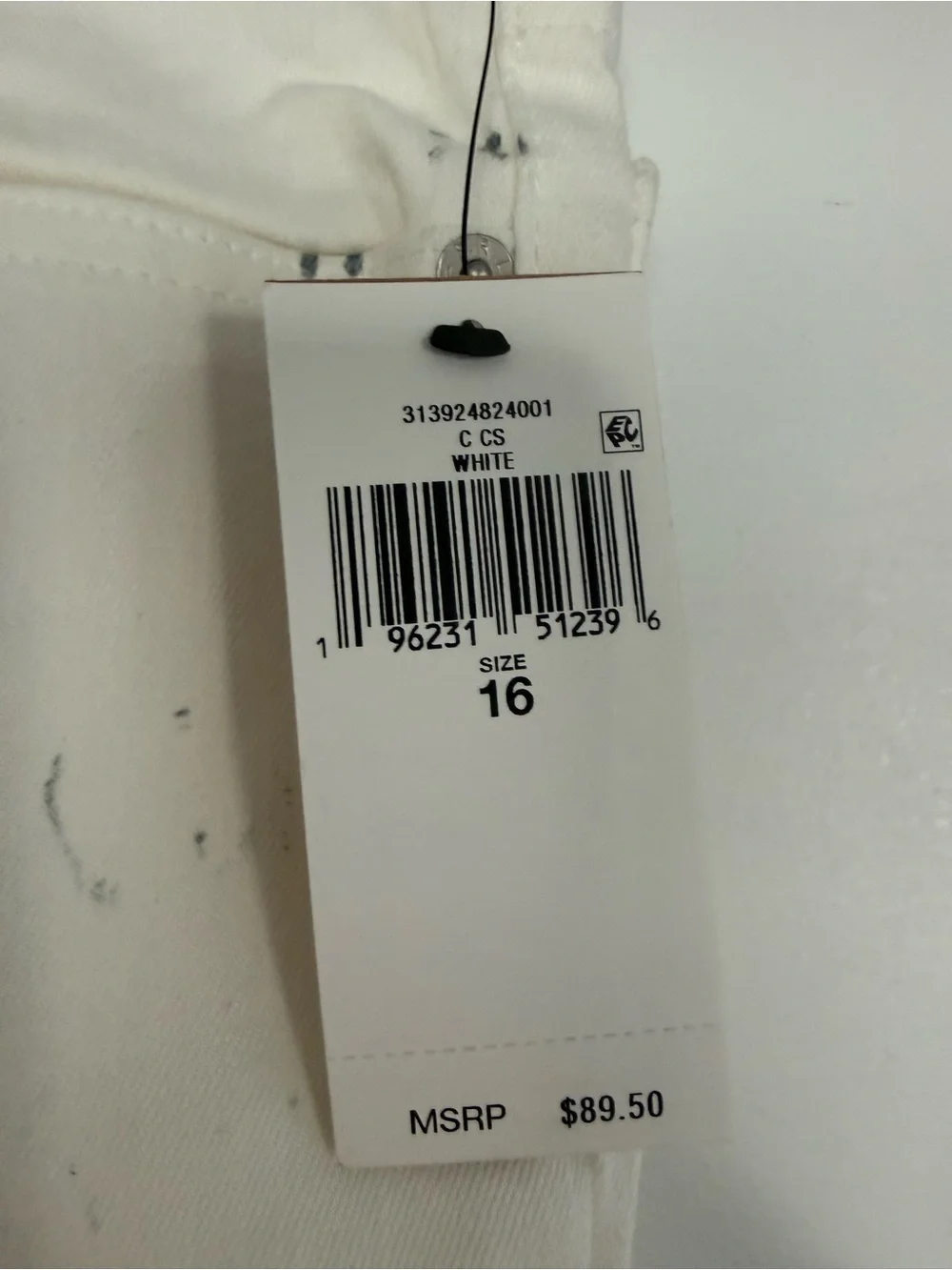 New with tags. Polo Ralph Lauren girls splatter skinny jeans. Girls 16